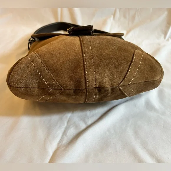 Coach Suede Soho Bag - Picture 6 of 13